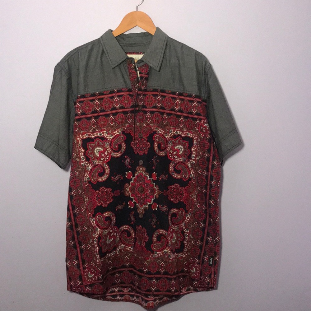 NWT Decibel Button up